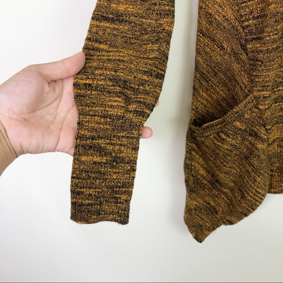 Logo By Lori Goldstein Long Sleeve V-Neck  Sweater - Picture 7 of 9